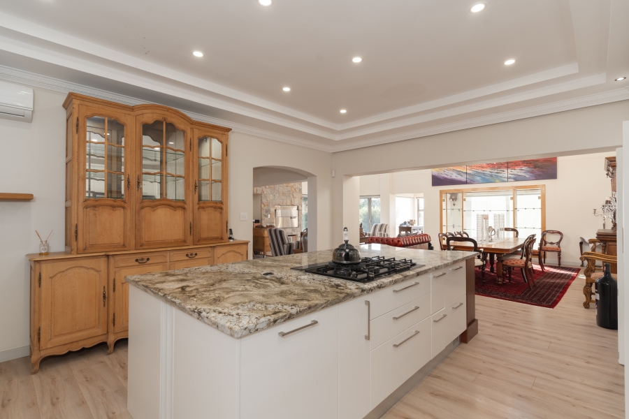 5 Bedroom Property for Sale in Greenways Golf Estate Western Cape